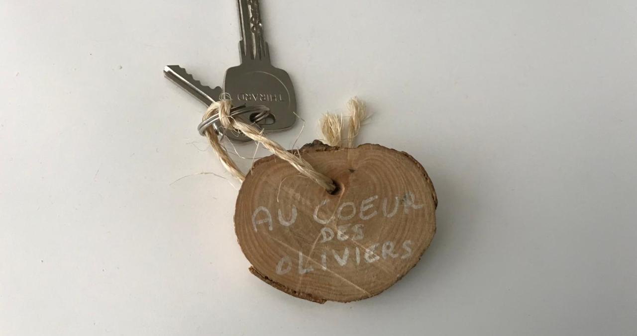 Chambre D Hotes Au Coeur Des Oliviers Marseille Bagian luar foto
