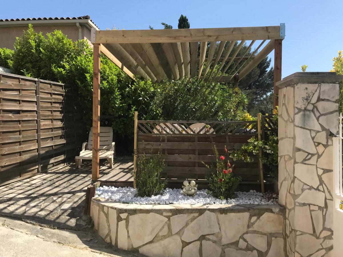 Chambre D Hotes Au Coeur Des Oliviers Marseille Bagian luar foto