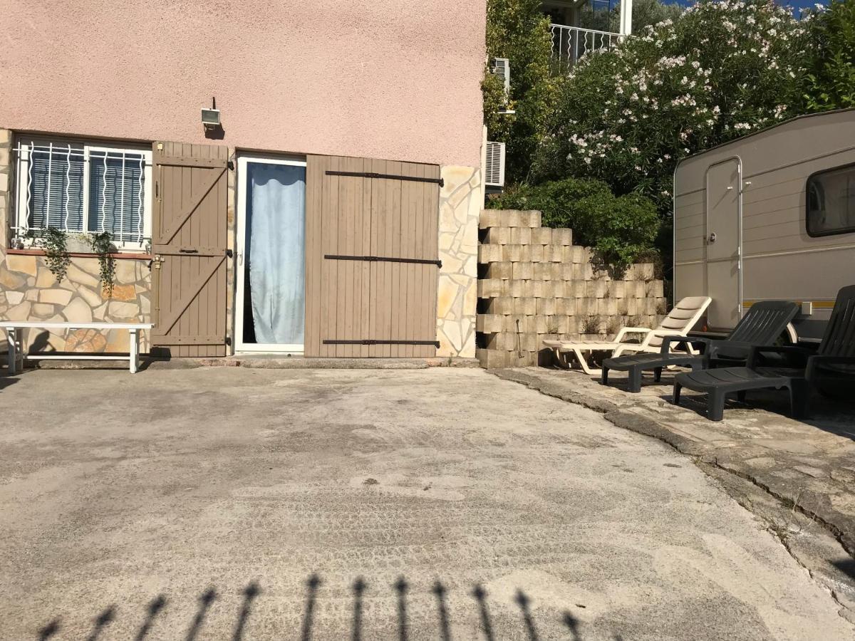 Chambre D Hotes Au Coeur Des Oliviers Marseille Bagian luar foto