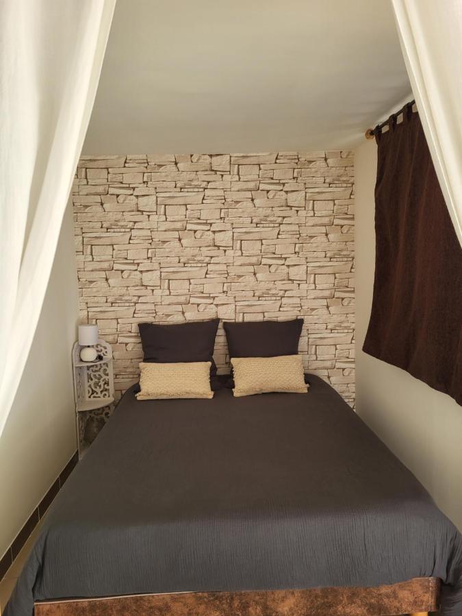 Chambre D Hotes Au Coeur Des Oliviers Marseille Bagian luar foto