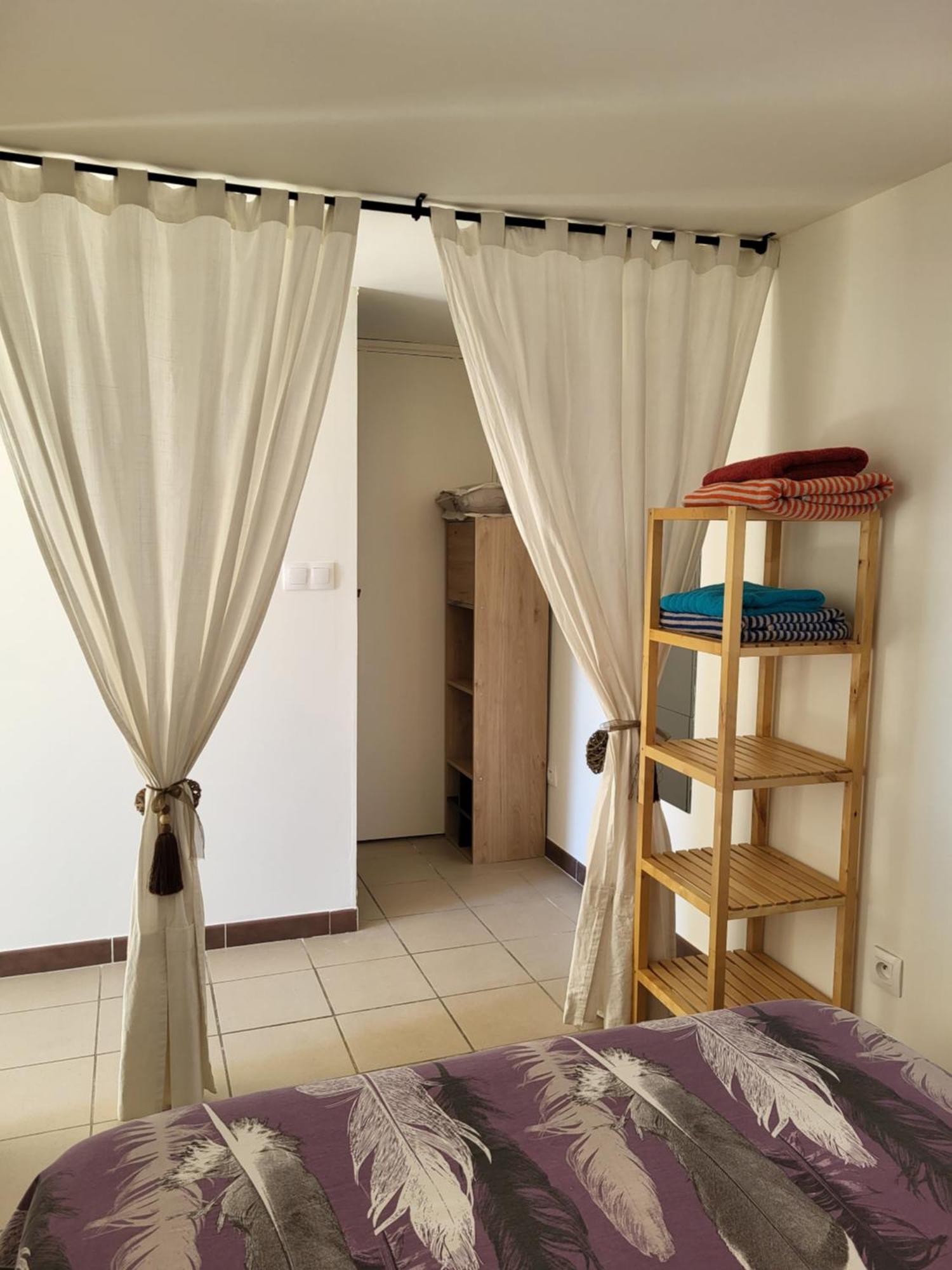 Chambre D Hotes Au Coeur Des Oliviers Marseille Ruang foto